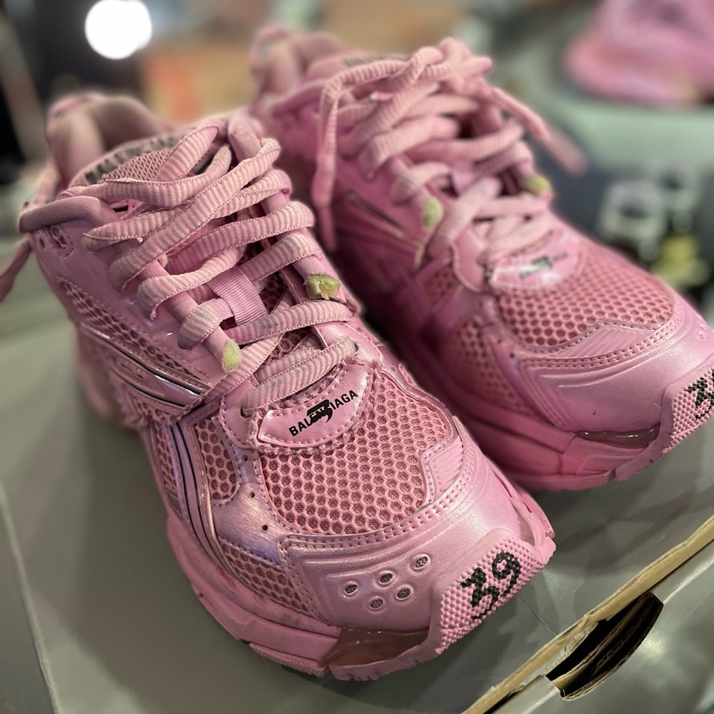 PINK BALENCIAGA RUNNER SNEAKERS